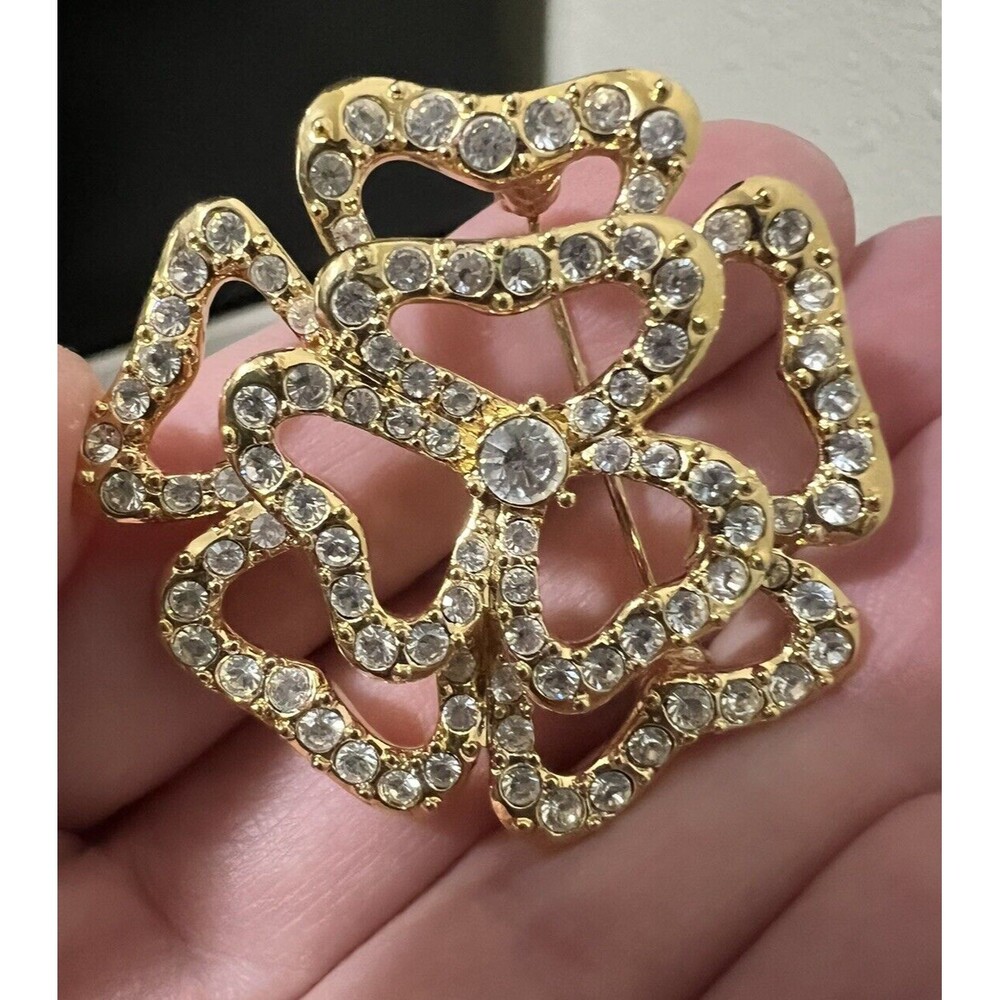Vintage signed MONET Goldtone Brooch Floral Design with CRYSTALS Coquette